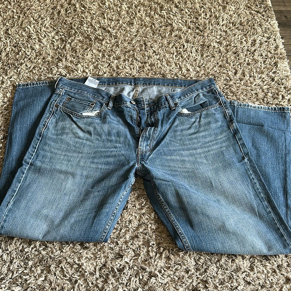 Levi’s, 40X32